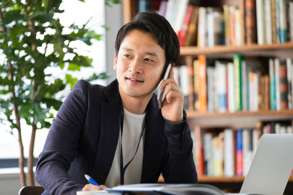 iPhone修理店を選ぶ